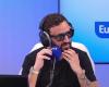 why does Cyril Hanouna wear sunglasses…