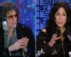 Howard Stern Tells Cher Her Memoir Made Him Want to ‘Strangle’ Sonny Bono