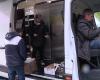 how a Restos du Cœur truck helps beneficiaries discreetly