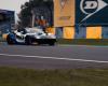 Motorsport. Near Caen, a group of friends are aiming for the 24 hours of Le Mans