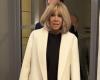 VIDEO GALA – Brigitte Macron: her kiss to Line Renaud for a great event did not go unnoticed