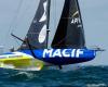 Vendée Globe: Dalin increases his lead