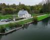 lock keepers' houses, a tourist asset in development along the towpaths