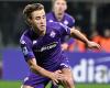 Illness on the pitch for Bove. The Viola midfielder suddenly collapsed to the ground in the 16th minute – Football