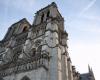 thousands of police and gendarmes as well as soldiers mobilized for the reopening of Notre-Dame