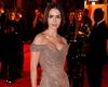 Lily Collins, Elton John, Elizabeth Hurley… The stars discover “The Devil Wears Prada” in London