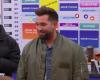 Kendji Girac alerts students to a point p…