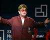 “I lost my sight”: Elton John unable to see his musical