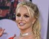 Britney Spears announces she “moved to Mexico” to escape the paparazzi