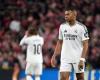 Derbies in England, Mbappé under pressure in Spain