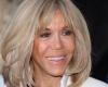 Brigitte Macron masters this makeup technique which enlarges the eyes