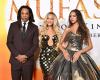 Jay-Z, Beyoncé and Blue Ivy united: sensational outfits and big smiles… Despite the rape allegations, they give the impression (Photos)