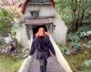 18+ model walks through the Efteling in a spicy video on porn site