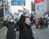 In South Korea, young women spearhead the mobilization against the president