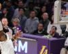 LeBron James returns and Lakers hold on to beat Memphis Grizzlies