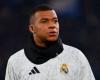 Mbappé in the hands of an osteopath to play in the final