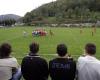 VIDEO. During an amateur rugby match, a player was hit in a funny way by… a deer!