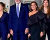 Letizia and Felipe VI of Spain alongside their daughters Leonor and Sofia: their highly symbolic greeting card finally revealed