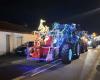 Before Christmas, 100 farmers parade on illuminated tractors in this town in Loire-Atlantique