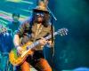 Slash delivers incredible solo in Nashville