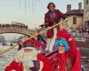 What to do in Milan today 24 December: the party for the homeless in the Centrale and Santa Claus on the gondola