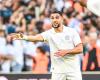 OM: Maupay receives a totally unexpected yellow card