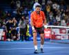 Son joins Muller in quarter-finals of Hong Kong tournament