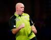 LIVEBLOG World Darts Championship – Michael van Gerwen overpowers strong Callan Rydz in high-quality quarter final