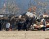 investigators analyze plane crash site