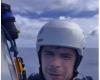 in video, Sébastien Simon climbs to the top of his mast