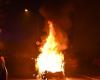 984 vehicles burned and 420 arrests in France