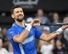 Novak boosted by family at his side