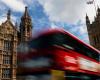 14-year-old boy dies stabbed on London bus