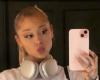 Ariana Grande decides to rest for a while