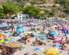 Overtourism: Here are the ten most crowded beaches in the world