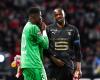 a catastrophic relationship announced between Mandanda and Samba