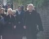 his family gathers in La Trinité-sur-Mer for his funeral