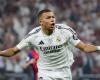 Real Madrid – Barça: the great stats of Mbappé, who equals Benzema despite the big defeat