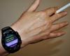 Your connected watch could help you quit smoking, says this study