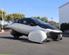 this extraordinary electric car will run on solar energy!