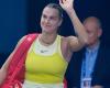 Double title holder Aryna Sabalenka dominated American Sloane Stephens 6-3 6-2 in the first round in Melbourne – RTS.ch