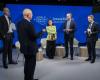 Trump in Davos: the conspiracy theorists must fail