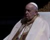 Vatican: Pope Francis injured in the arm after a fall – LINFO.re