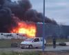 violent fire at the LDL motorhome dealership in Benet