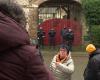 farmers demonstrate in front of the home of the spokesperson for an environmental association