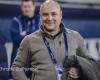 Girondins: John Williams indicates that he is a volunteer leader in Bordeaux